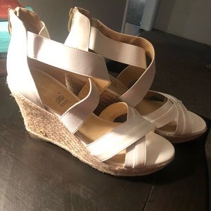 Womens size 11 liz Claiborne wedges NWOT